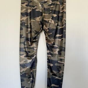 Nike Camo Training Leggings Shimmer Green Camouflage Size: L